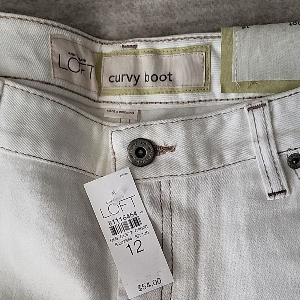 LOFT Women's White Boot Cut Jeans - Picture 2 of 4